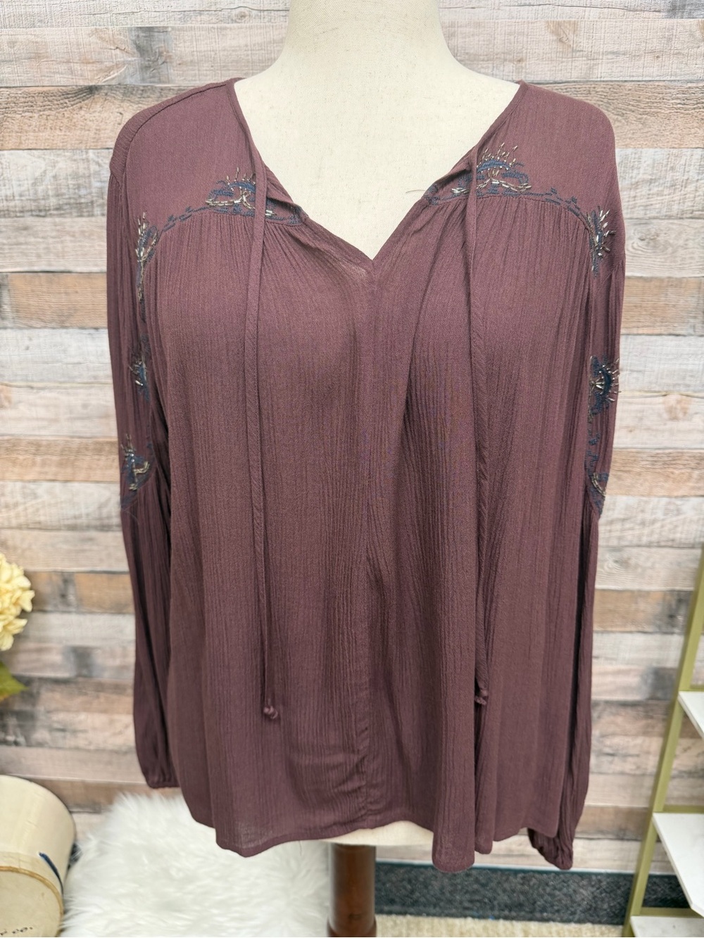 Rock & Republic Burgundy Peasant Long Sleeve